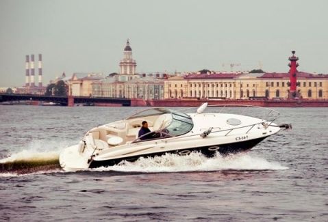 Его величество Санкт-Петербург приглашает на водную экскурсию всех желающих