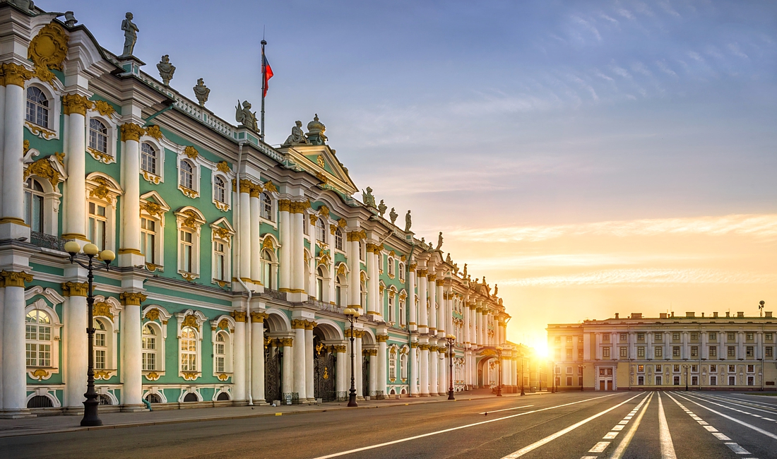 Как провести летний отпуск в Санкт-Петербурге?