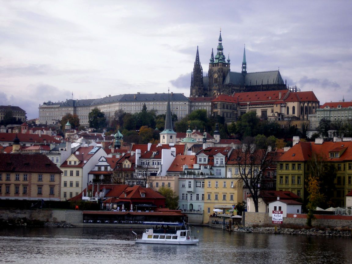 Прага – памятник старины