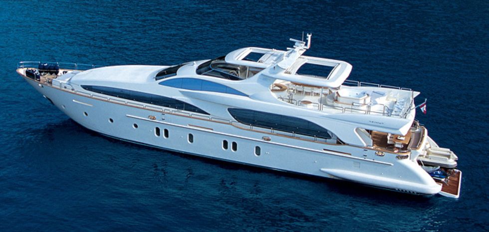 Купить или арендовать яхту по разумным ценам можно в Arcon Yachts