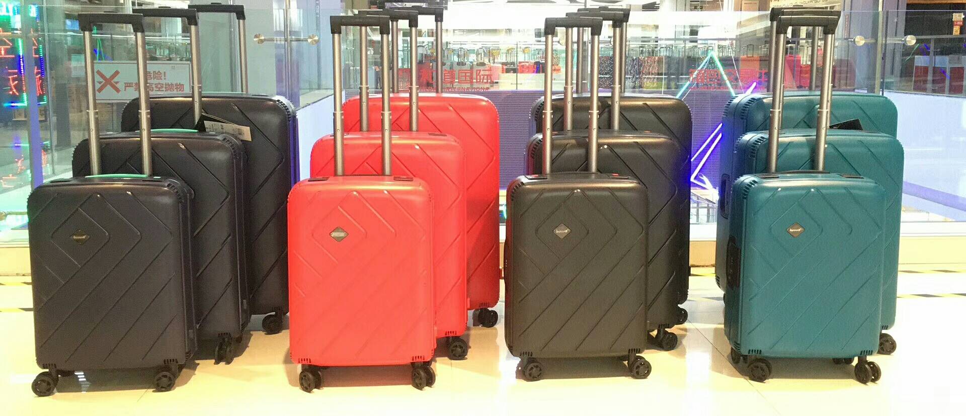 Дорожные чемоданы: надежные спутники для путешествий